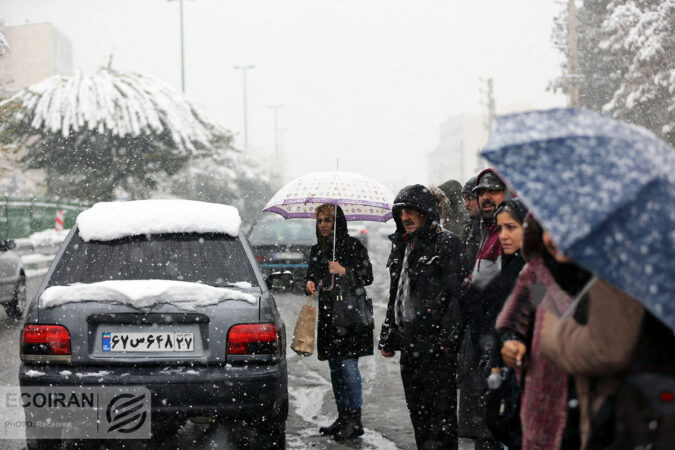 دمای زیر صفر در تمامی ایستگاههای هواشناسی تهران دمای زیر صفر در تمامی ایستگاههای هواشناسی تهران