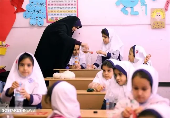 زمان افزایش حقوق معلمان و فرهنگیان اعلام شد زمان افزایش حقوق معلمان و فرهنگیان اعلام شد
