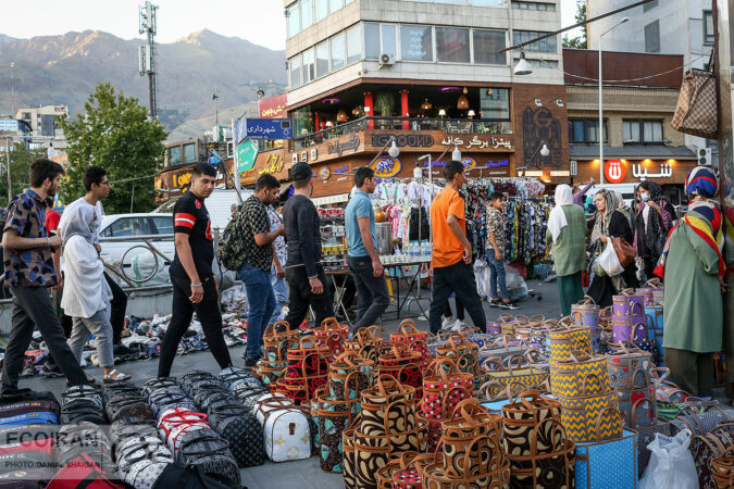 صدای فراموششده خیابانها/ساماندهی یا حذف پنهان؟ دستفروشان تجریش به کجا خواهند رفت؟ صدای فراموششده خیابانها/ساماندهی یا حذف پنهان؟ دستفروشان تجریش به کجا خواهند رفت؟