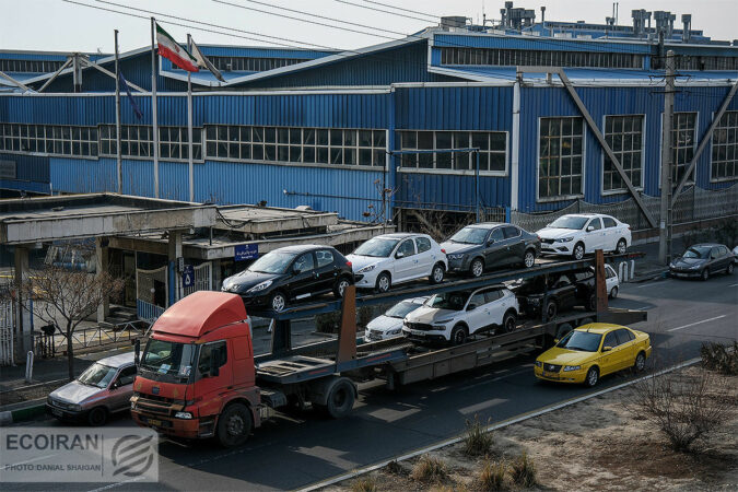 ایران خودرو زیر و رو شد / سورن ورق بازی را برگرداند ایران خودرو زیر و رو شد / سورن ورق بازی را برگرداند