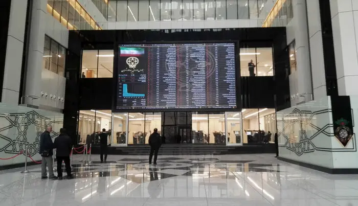 صعود پر قدرت بورس با درخشش «خساپا» صعود پر قدرت بورس با درخشش «خساپا»
