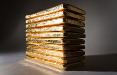 افت طلای جهانی با تقویت دلار