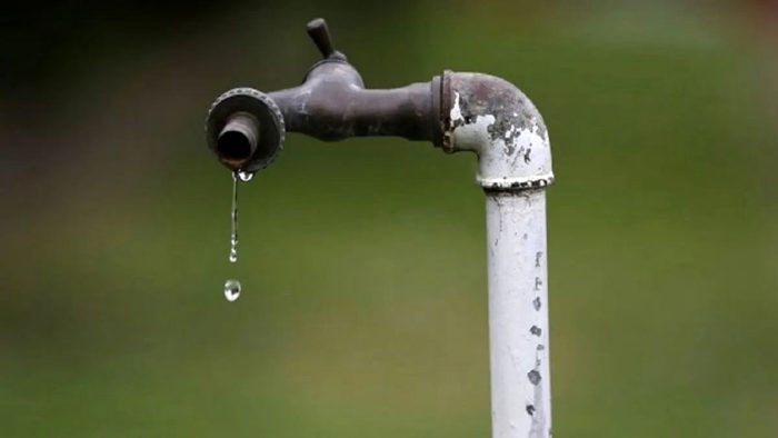 توزیع آب در نایلون؛ راهحل آبفا برای تأمین آب شرب در زمان قطعی توزیع آب در نایلون؛ راهحل آبفا برای تأمین آب شرب در زمان قطعی