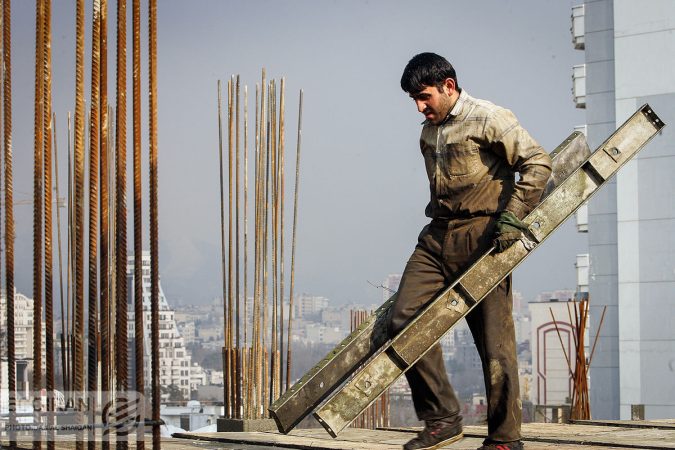 خروج کارگران افغان، ساختوساز را کند کرد؟/ بیش از نیمی از نیروهای ساختمانی تهران اتباع بودند خروج کارگران افغان، ساختوساز را کند کرد؟/ بیش از نیمی از نیروهای ساختمانی تهران اتباع بودند
