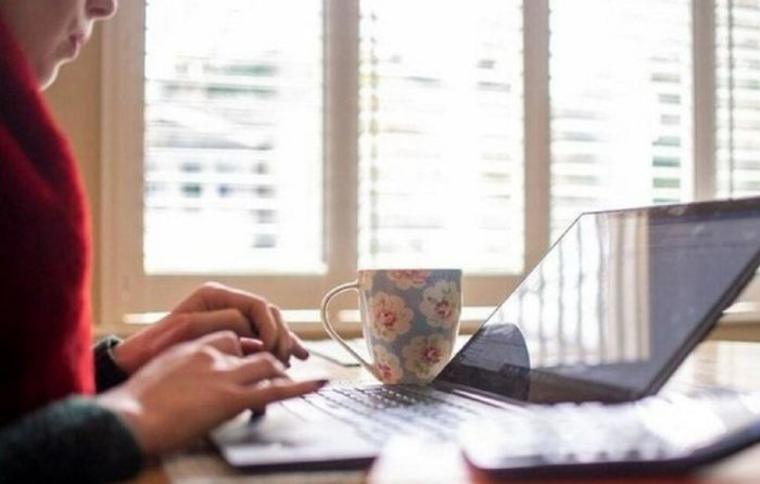 دورکاری در روزهای جنگی مجوزی برای اخراج نیست دورکاری در روزهای جنگی مجوزی برای اخراج نیست