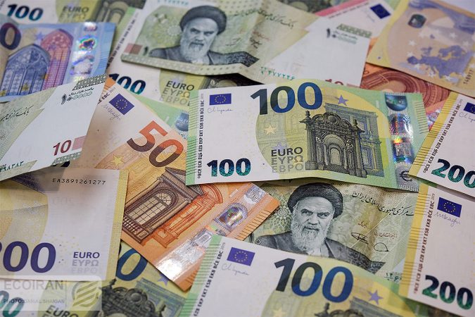 قیمت یورو در ایران ارزانتر از جهان قیمت یورو در ایران ارزانتر از جهان
