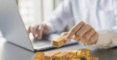 راهنمای انتخاب معتبرترین سایت خرید و فروش طلای آب شده