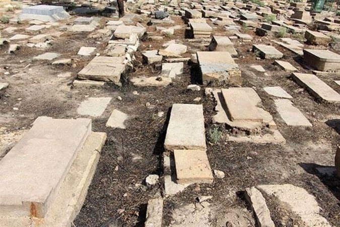 تعرض به حریم آرامستان «دارالسلام» شیراز تعرض به حریم آرامستان «دارالسلام» شیراز