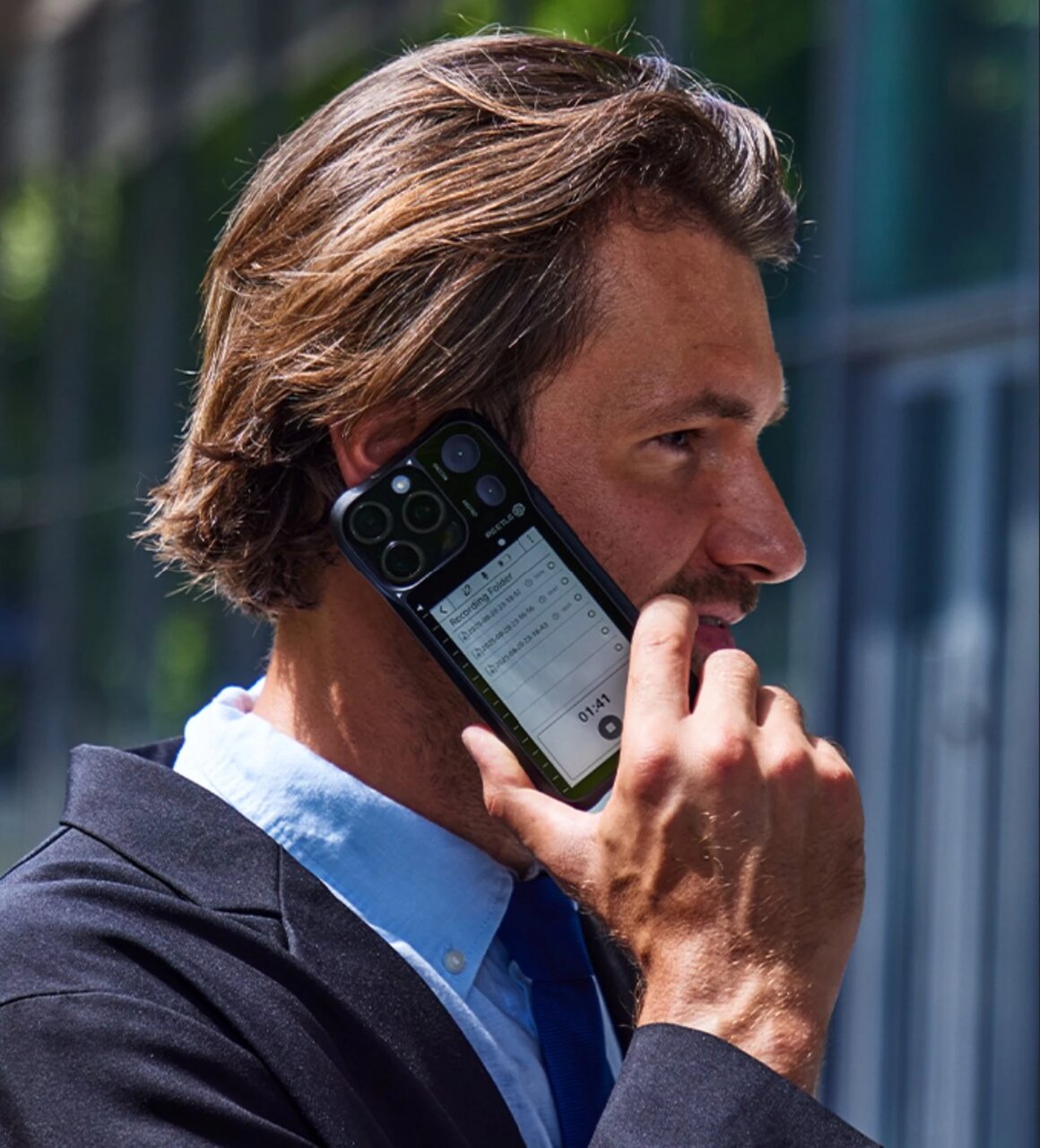 تبدیل گوشی به یک مرکز بهره‌وری مجهز به E Ink و هوش مصنوعی، تنها با یک قاب!