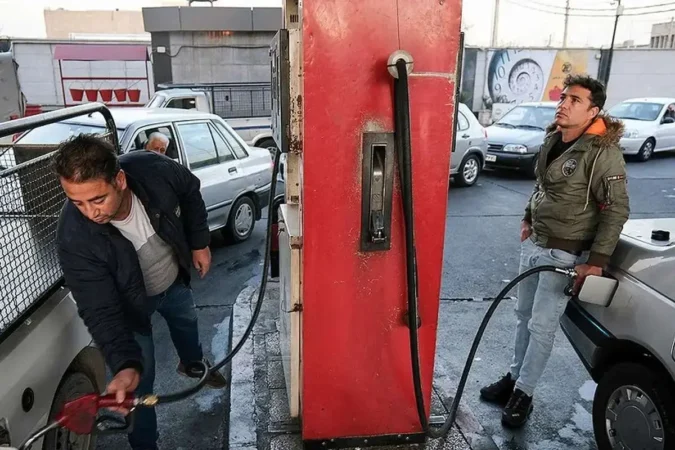 سهمیه سوخت در آستانه حذف/ کدام خودرو‌ها قربانی تصمیم تازه می‌شوند؟