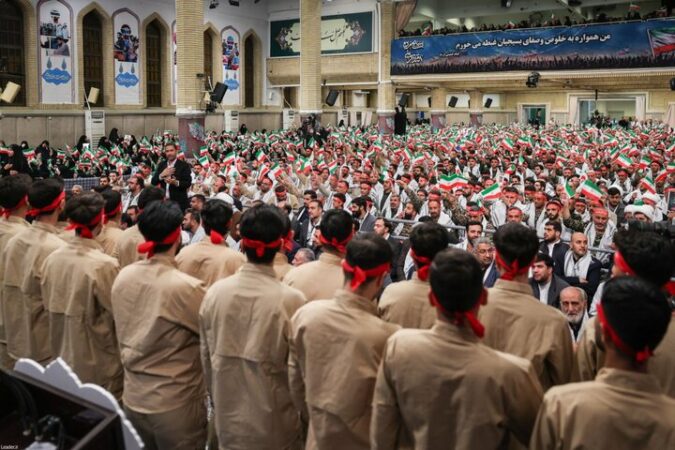 مراسم روز بسیج در حسینیه امام خمینی (ره) برگزار شد