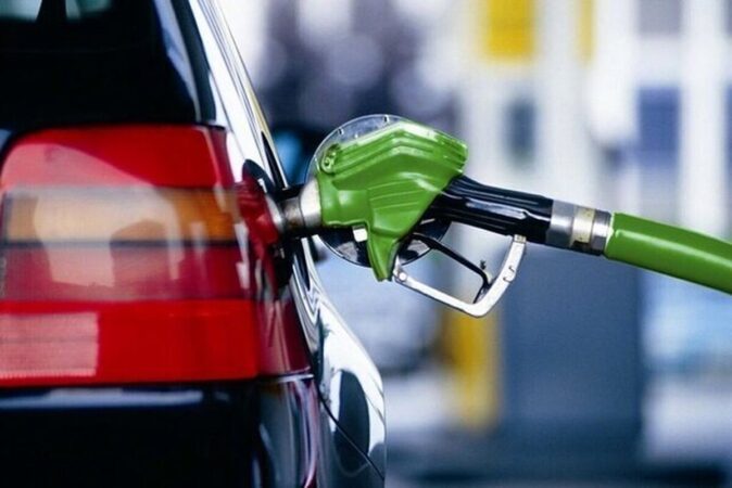 قیمت بنزین اصلاح می‌شود؟