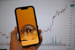 نشانه‌های تغییر فضا در بازار رمزارز؛ افزایش قیمت بیت‌کوین و اتریوم