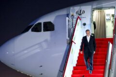 پزشکیان وارد آستانه پایتخت قزاقستان شد