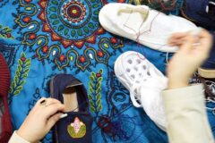 ایران سالانه تا ۱۲۰ میلیون دلار کفش صادر می کند؛ رشد ۳.۷۲ درصدی بازار جهانی پاپوش تا ۲۰۳۰