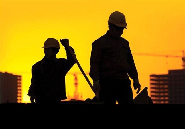 تضییع حقوق کارگر پاره‌وقت در بازار کاری که ۵۷ درصد آن غیررسمی است