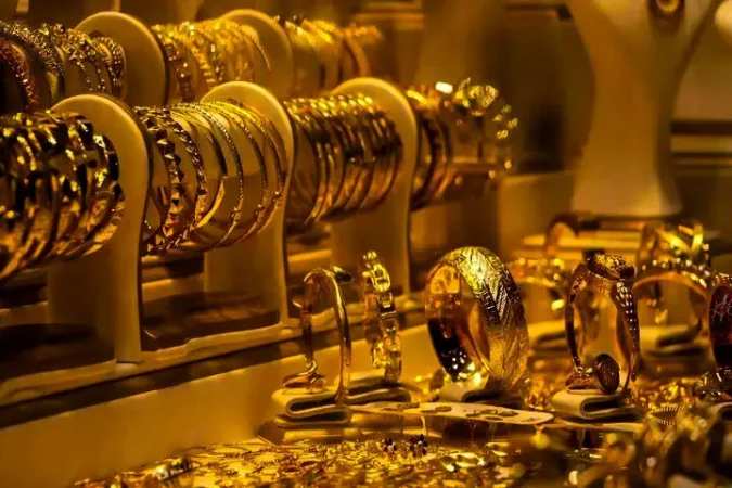 جهش ۲۲ درصدی قیمت طلا و سکه | طلا در آستانه ۲۰ میلیون، سکه سقف ۲۲۵ میلیون را هم تجربه کرد