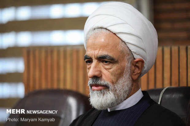 معاون حقوقی رئیس جمهور درگذشت محمد قمی را تسلیت گفت