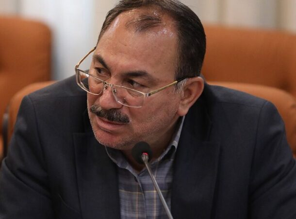 پاکمهر: ارز دارو و تجهیزات باید ۲۸ هزار و ۵۰۰ تومان باقی بماند 