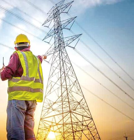 مصرف برق ادارات زیر ذره‌بین/ الزام ۷۰ درصد کاهش بعد از ساعت ۱۳