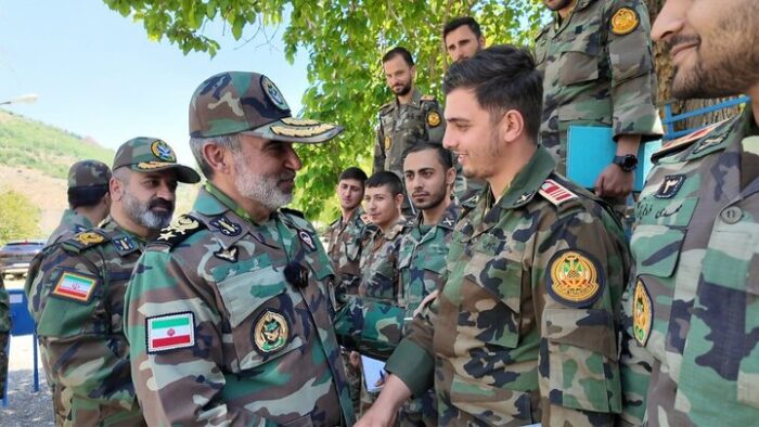 امیر جهانشاهی: اقتدار نیروهای مسلح موجب به زانو درآمدن دشمن شد