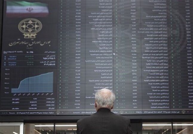 تخلیه حباب صندوق‌های طلا با عقب‌نشینی دلار و سقوط اونس جهانی