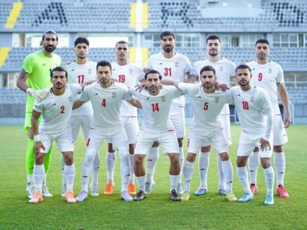 ایران با تیم بازنشسته‌ها به جام جهانی می‌رود؟ / حمله تند رسانه عربی به لیست قلعه‌نویی