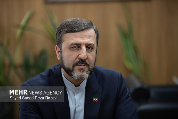 شبکه «ایکس» تیک آبی معاون وزیر خارجه را هم حذف کرد