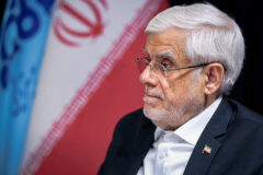 عارف: امضای تفاهم مرهون راهبردهای پدر شهیدتان و رهبری شماست