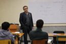همه چیر برای مهاجرت فراهم است؛ درآمد استاد ایرانی ۵۰۰ دلار، استاد سعودی ۱۱ هزار دلار