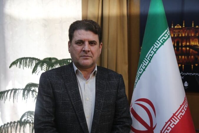 زینی‌وند: مدیریت استان‌های مورد تهاجم دشمن، به خوبی انجام شده است