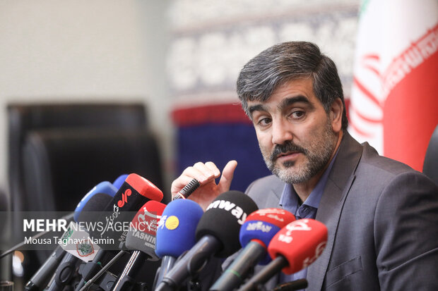 ۴ دستگاه بازوی بارگیری مواد نفتی در بنادر امیرآباد و نوشهر ساخته شد ۴ دستگاه بازوی بارگیری مواد نفتی در بنادر امیرآباد و نوشهر ساخته شد
