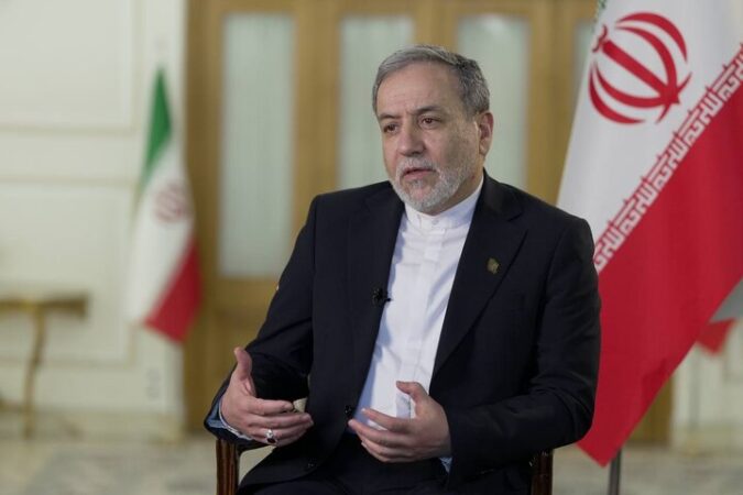 عراقچی: توافق ایران و عمان به معنای بازگشایی تنگه هرمز نیست