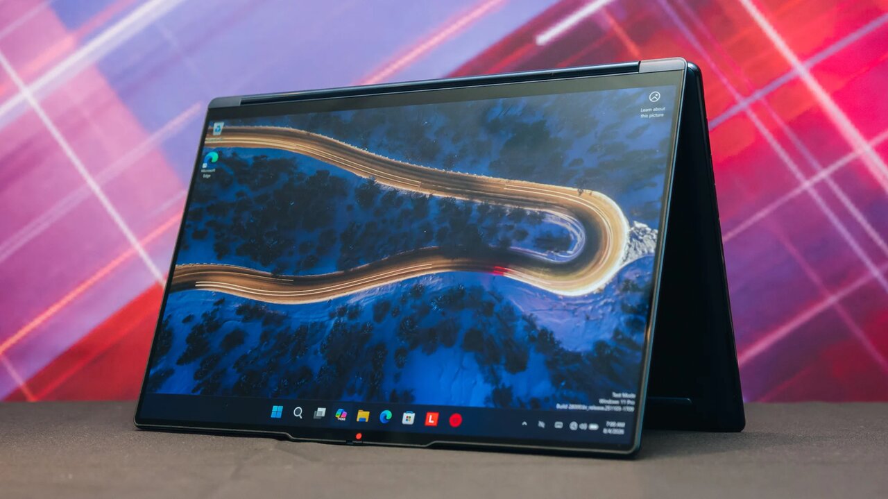 لنوو از لپ‌تاپ‌های جدید سری یوگا با تراشه RTX Spark رونمایی کرد
